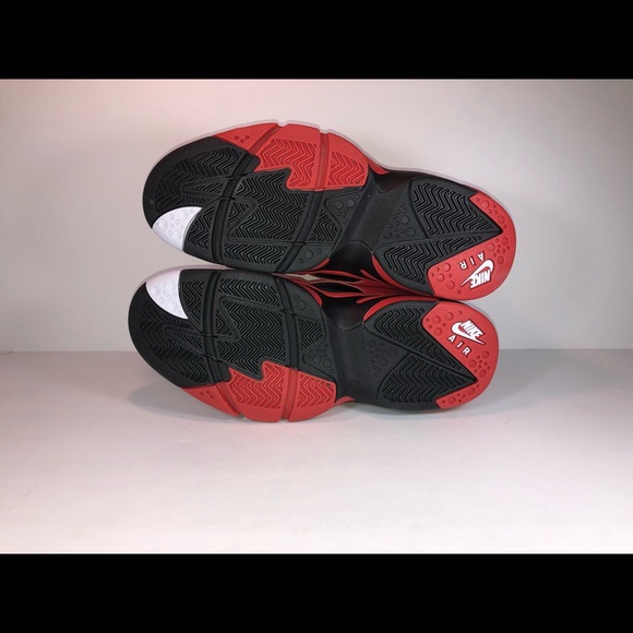 Nike Air Maestro 2 QS Scottie Pippen Red Sneakers - Picture 7 of 7